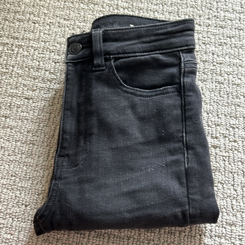 American Eagle Ripped Jeans